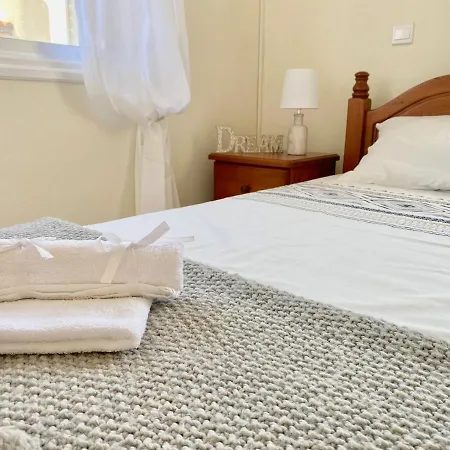 Villa Elaia - *